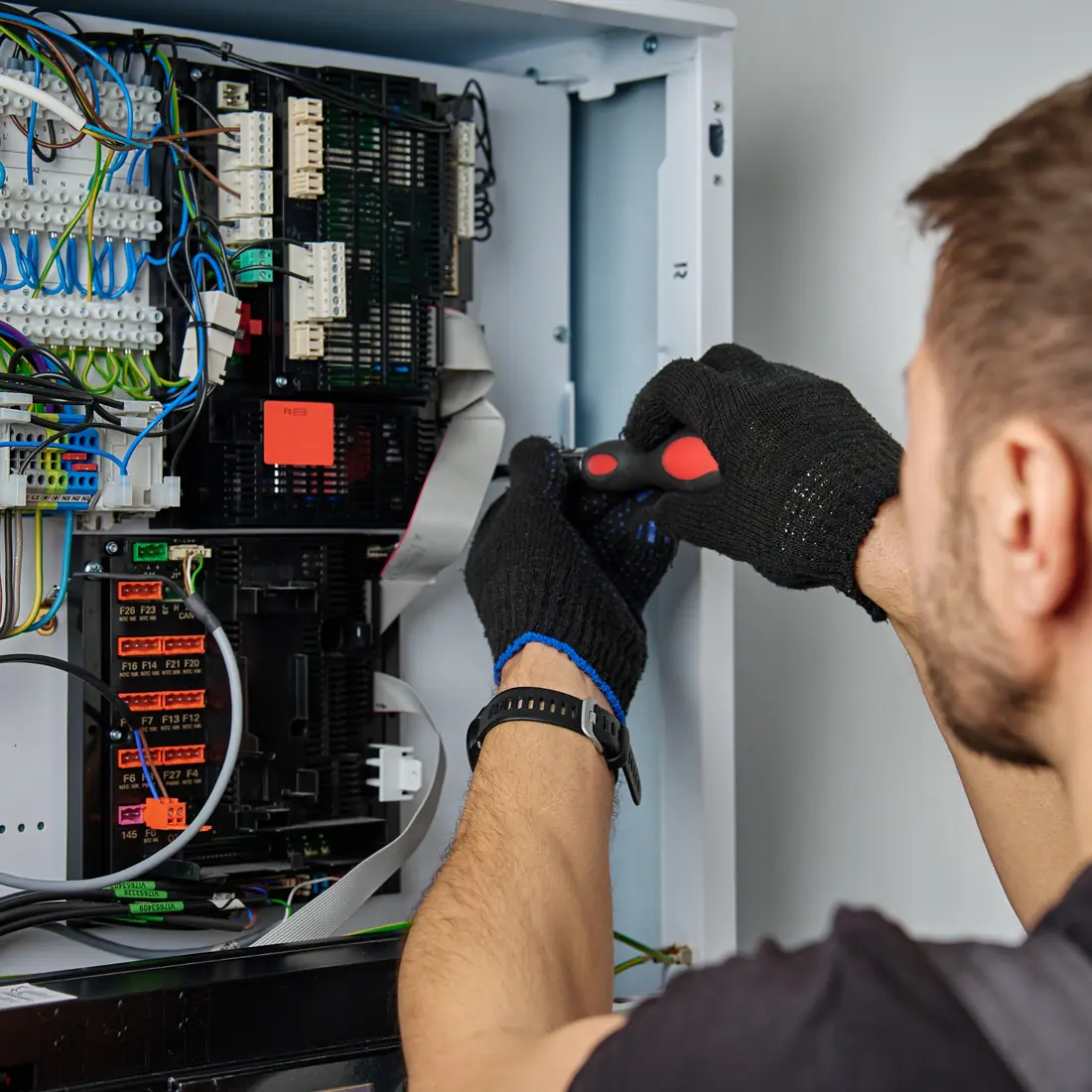 Nieuwe technische groep in de meterkast aangelegd in een woning in Rhenen